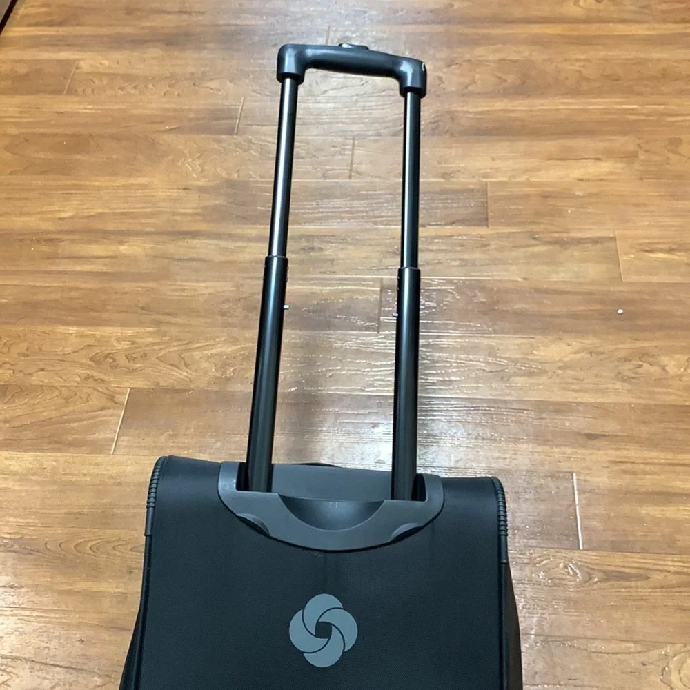 Samsonite Travel Duffle Bag with wheel